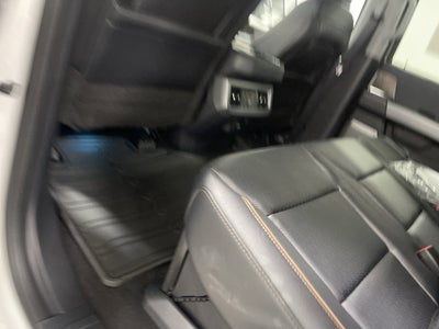 2026 Ford Super Duty F-350 DRW LARIAT