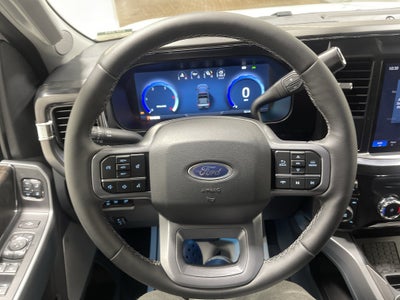 2026 Ford Super Duty F-350 DRW LARIAT