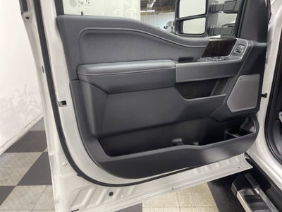 2026 Ford Super Duty F-350 DRW LARIAT