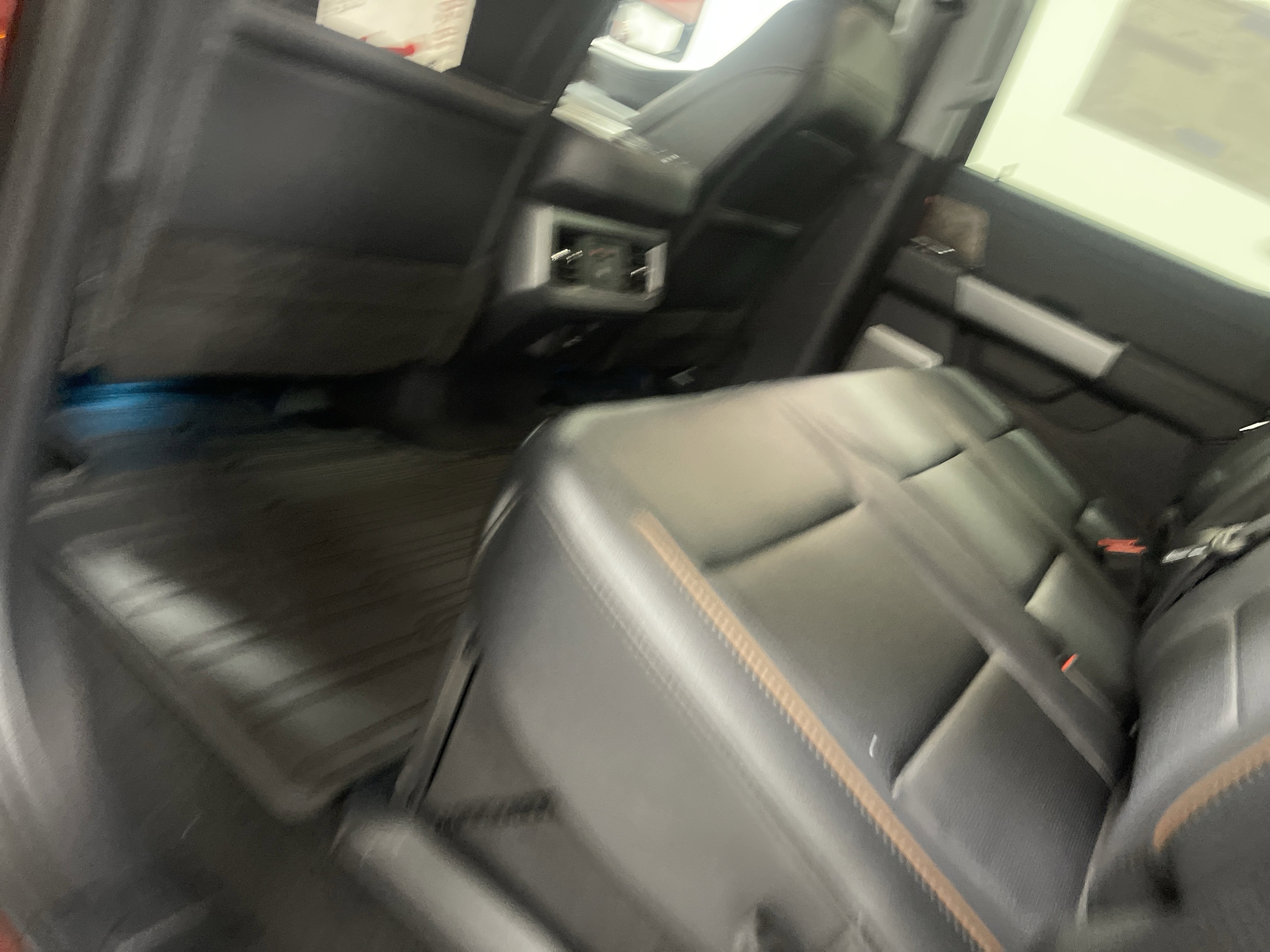 2026 Ford Super Duty F-350 DRW LARIAT