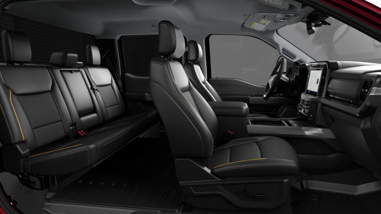 2027 Ford Super Duty F-350 DRW LARIAT