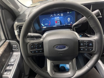 2026 Ford Super Duty F-350 DRW LARIAT