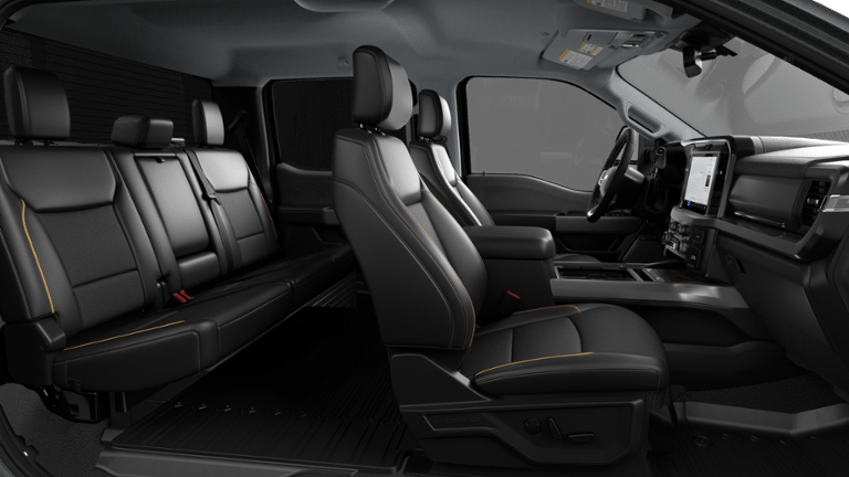 2027 Ford Super Duty F-350 DRW LARIAT