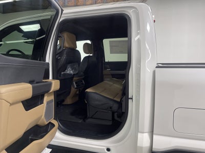 2026 Ford Super Duty F-350 DRW LARIAT