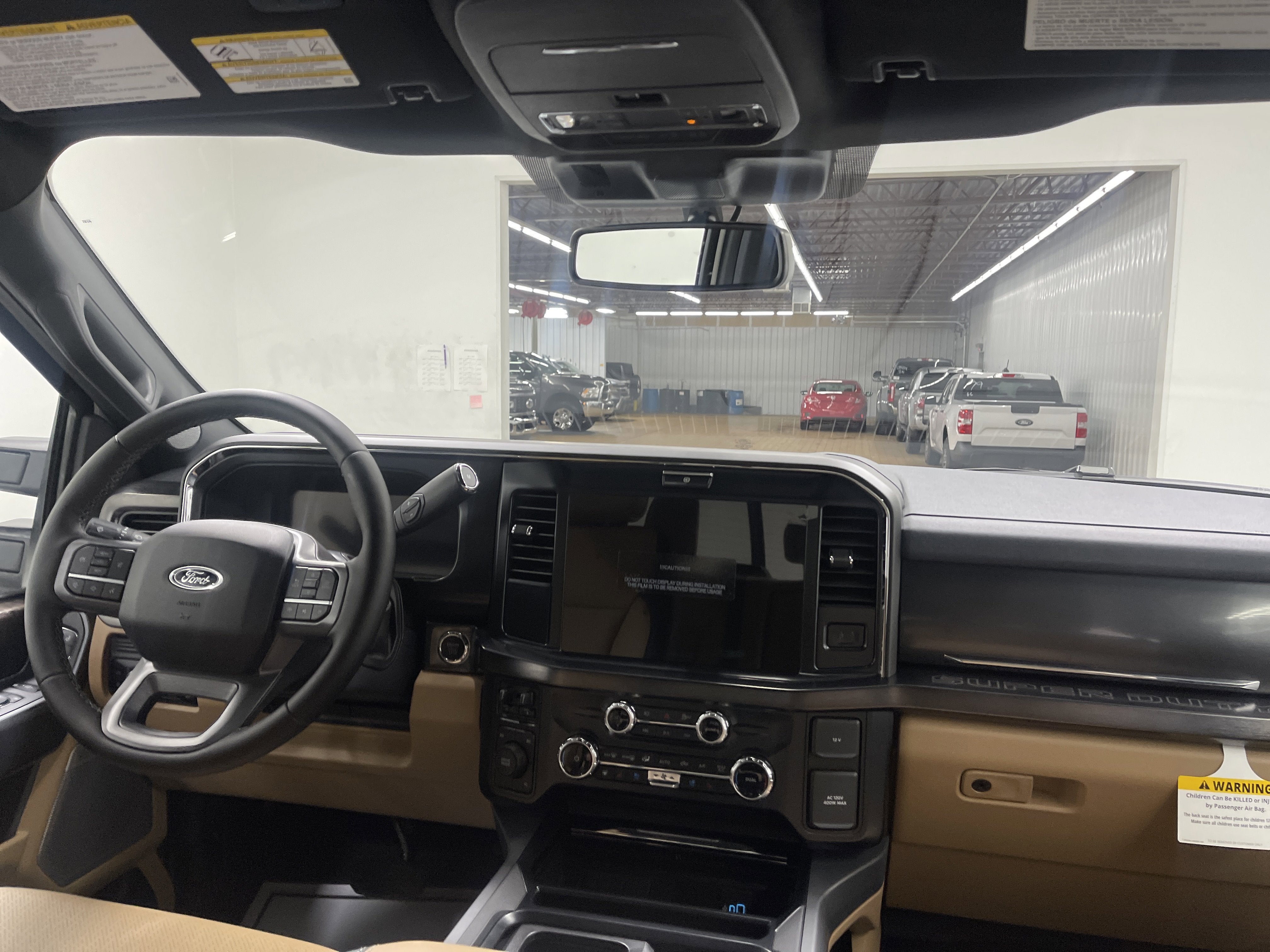 2026 Ford Super Duty F-350 DRW LARIAT