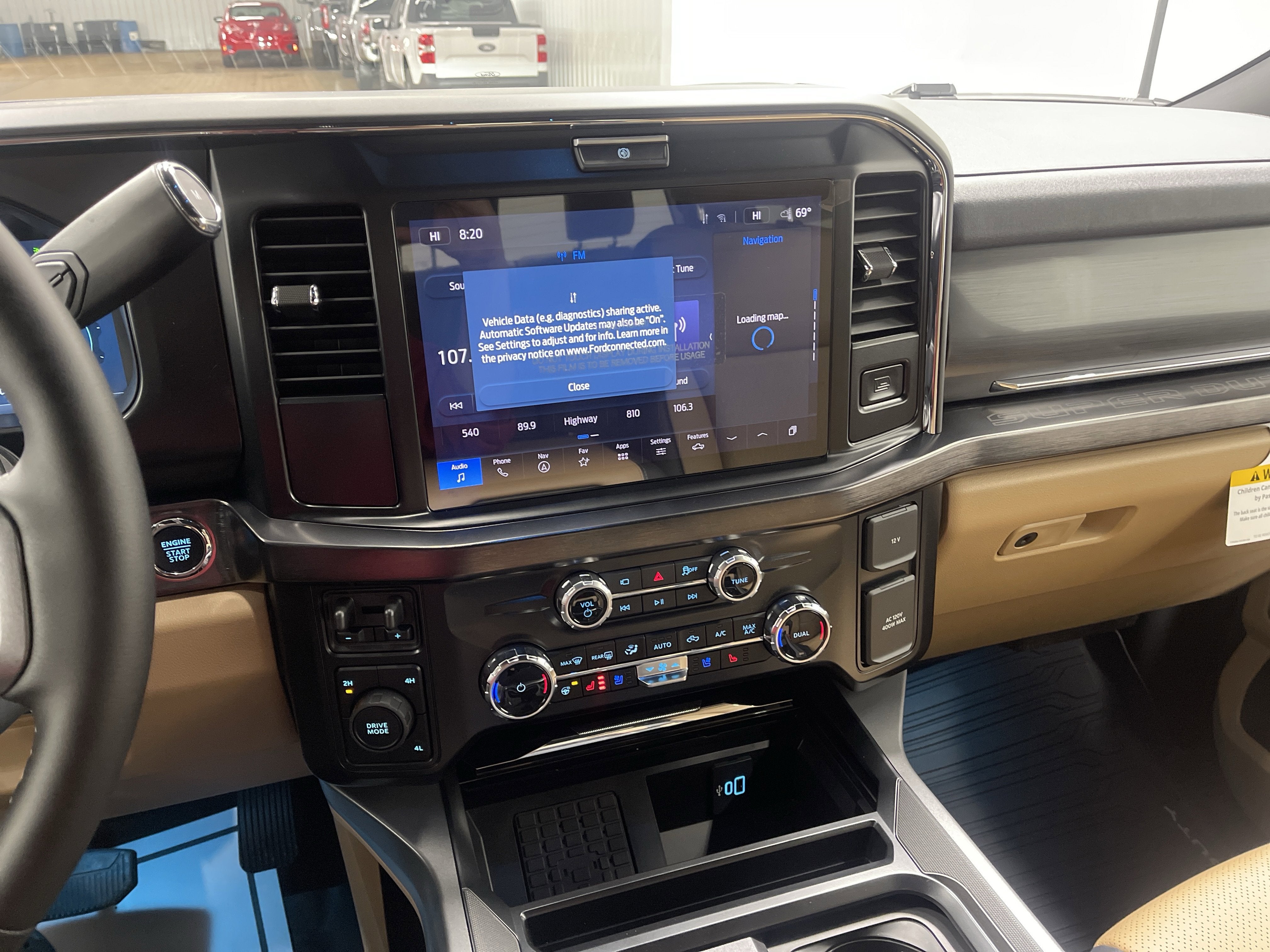 2026 Ford Super Duty F-350 DRW LARIAT