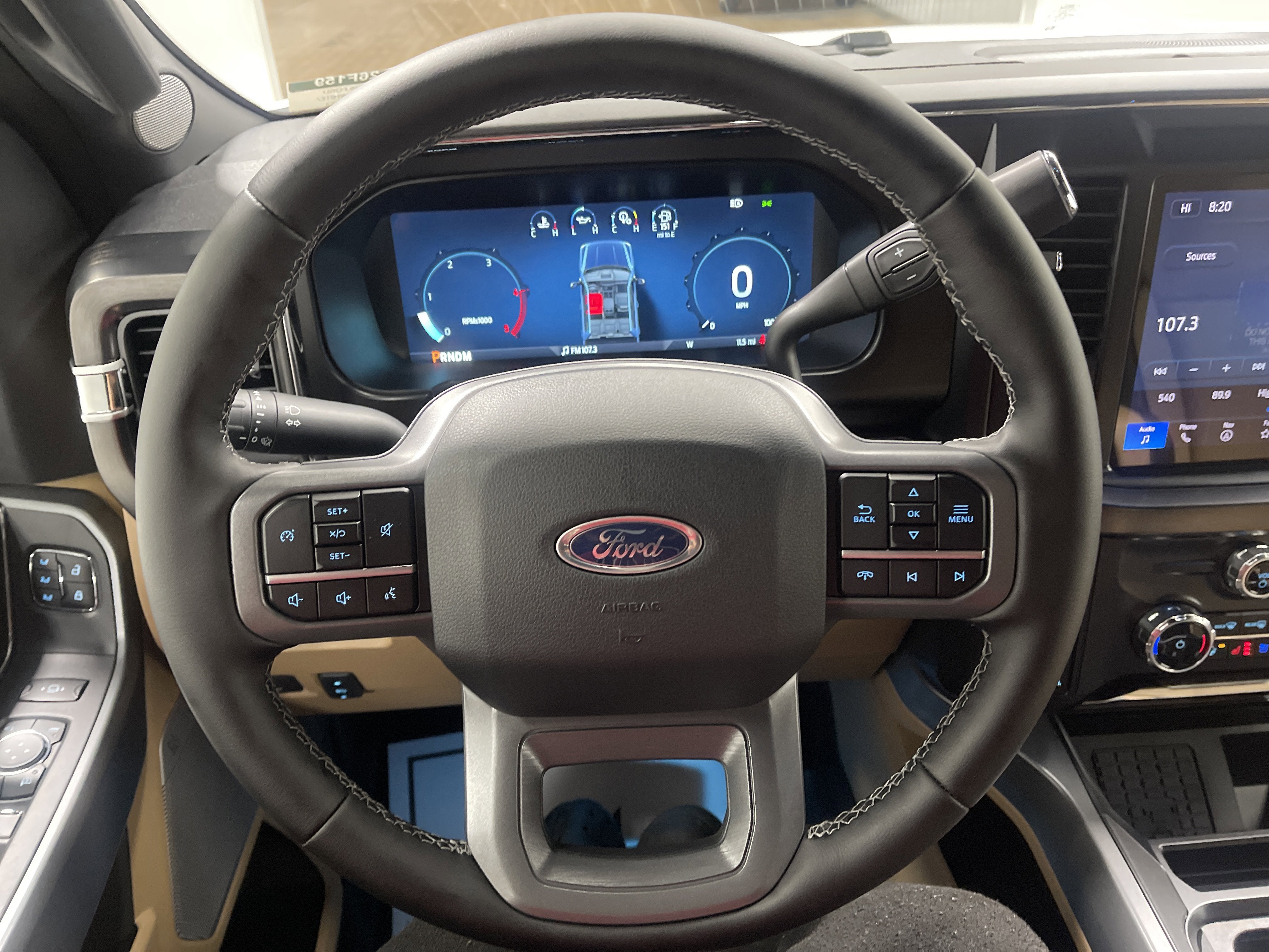 2026 Ford Super Duty F-350 DRW LARIAT