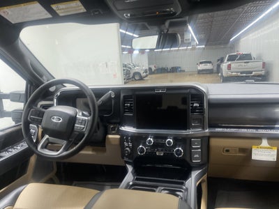 2026 Ford Super Duty F-350 DRW LARIAT