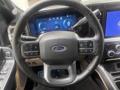 2026 Ford Super Duty F-350 DRW LARIAT