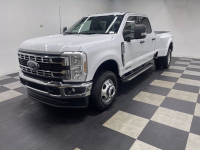 2026 Ford Super Duty F-350 DRW XLT