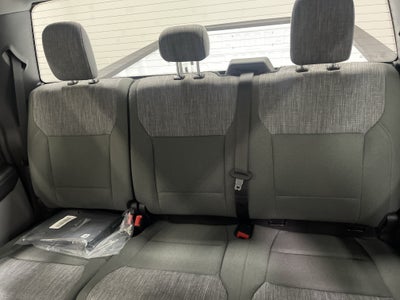 2026 Ford Super Duty F-350 DRW XLT