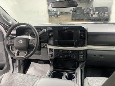 2026 Ford Super Duty F-350 DRW XLT