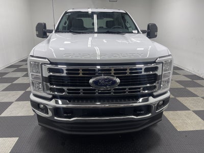 2026 Ford Super Duty F-350 DRW XLT