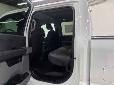 2026 Ford Super Duty F-350 DRW XLT