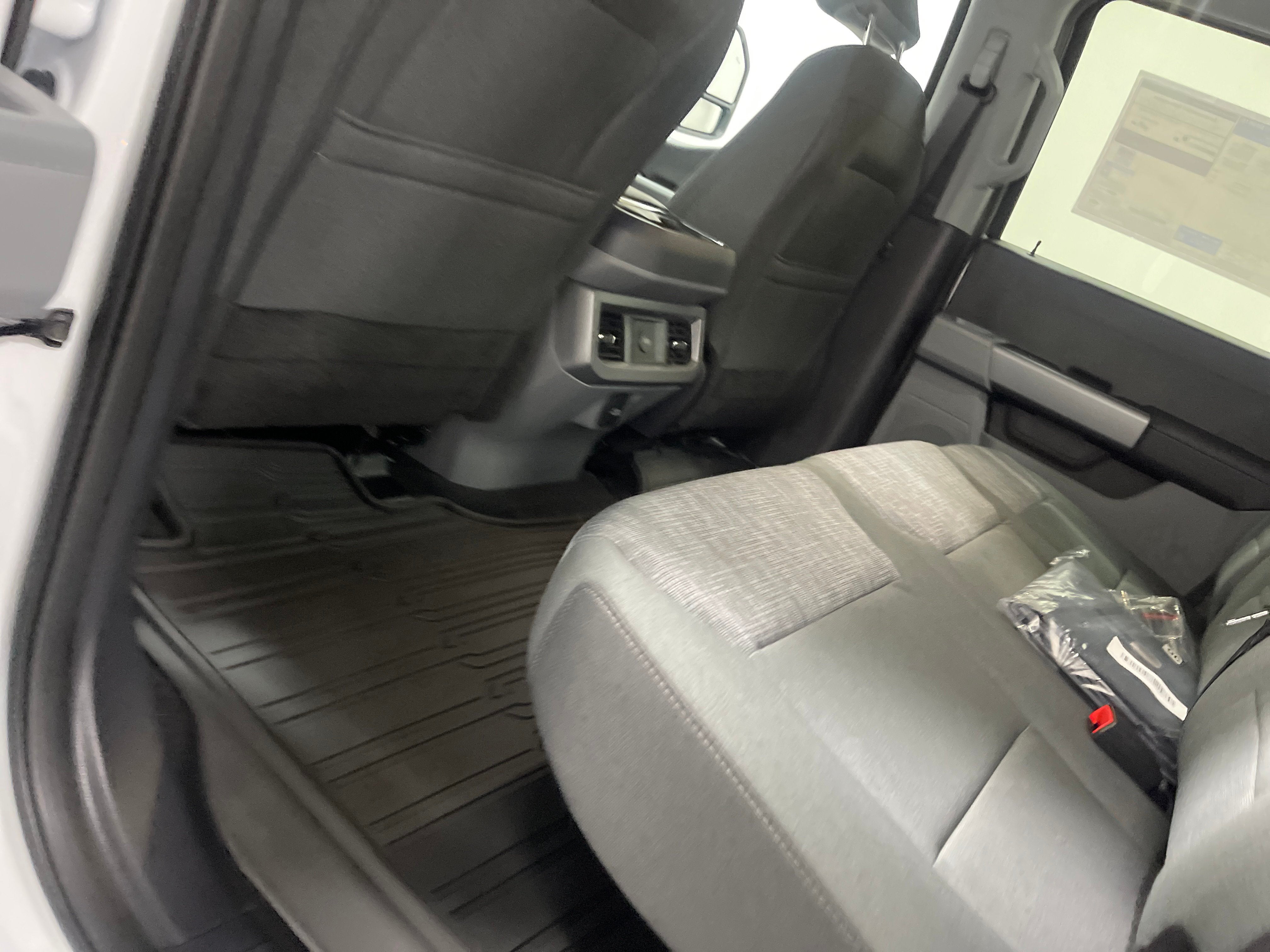 2026 Ford Super Duty F-350 DRW XLT