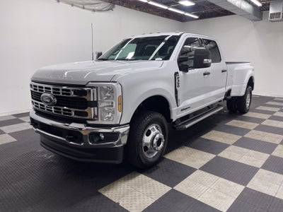 2026 Ford Super Duty F-350 DRW XLT