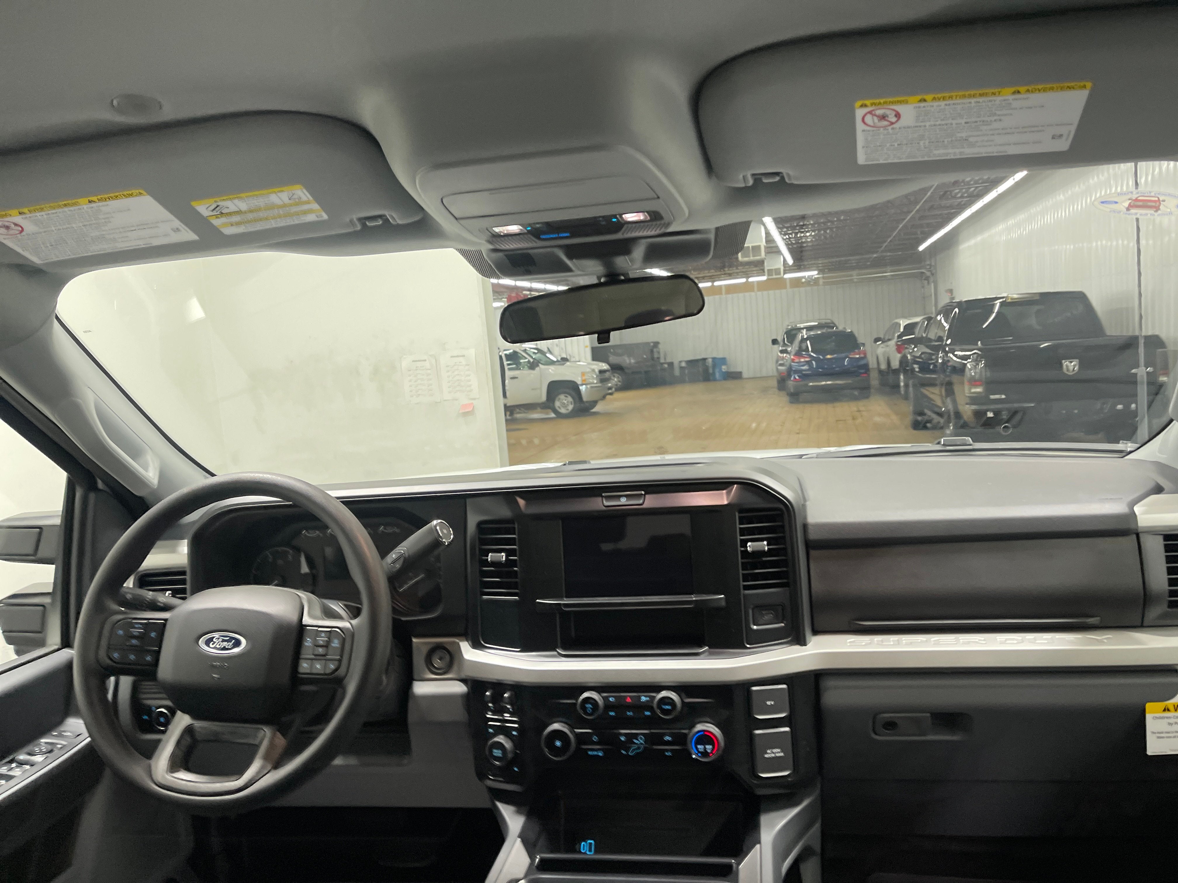 2026 Ford Super Duty F-350 DRW XLT