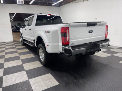 2026 Ford Super Duty F-350 DRW XLT
