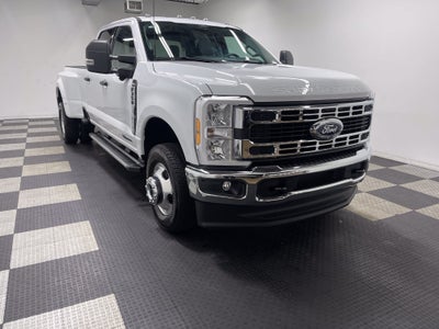 2026 Ford Super Duty F-350 DRW XLT