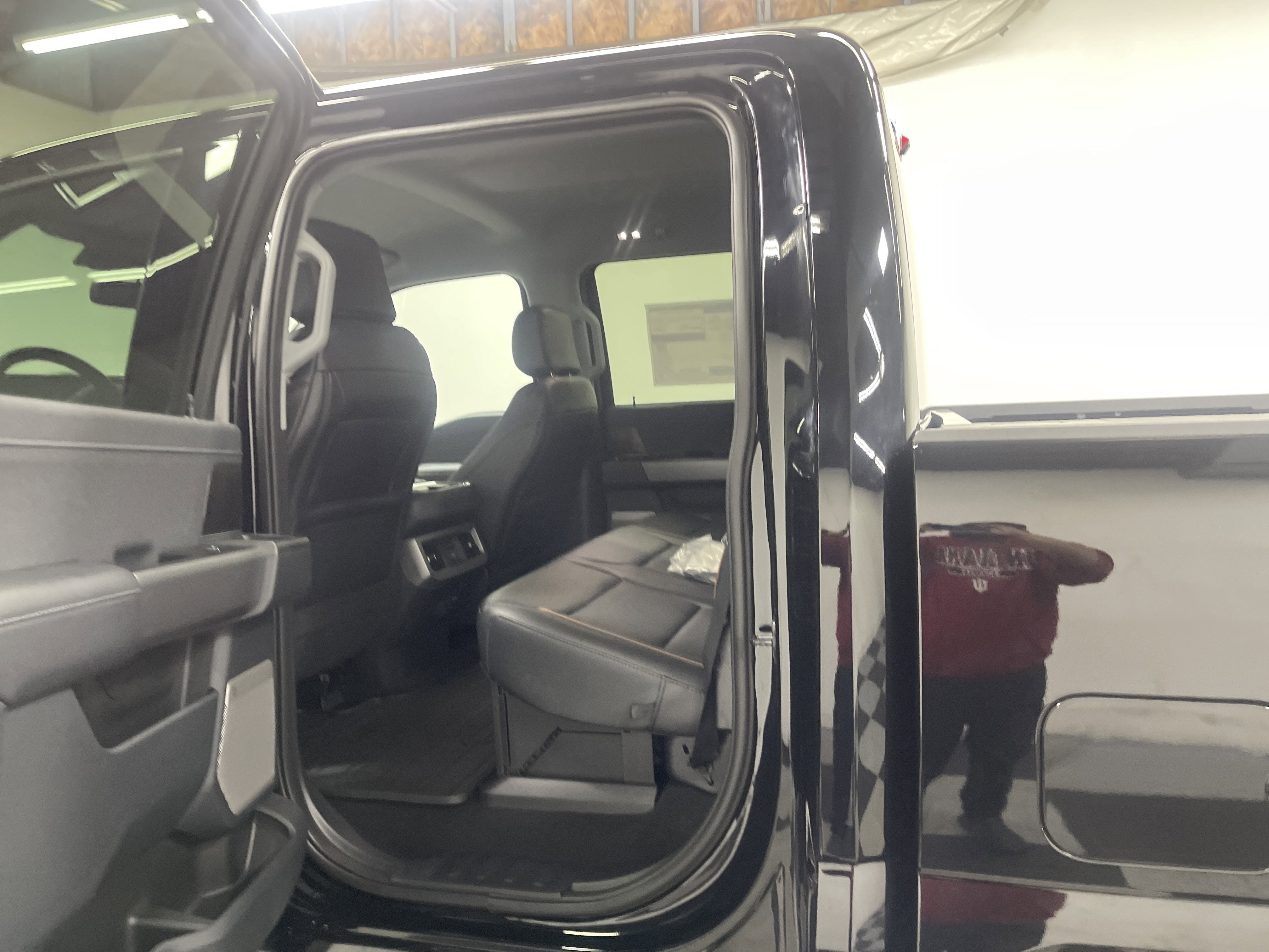 2026 Ford Super Duty F-350 DRW LARIAT