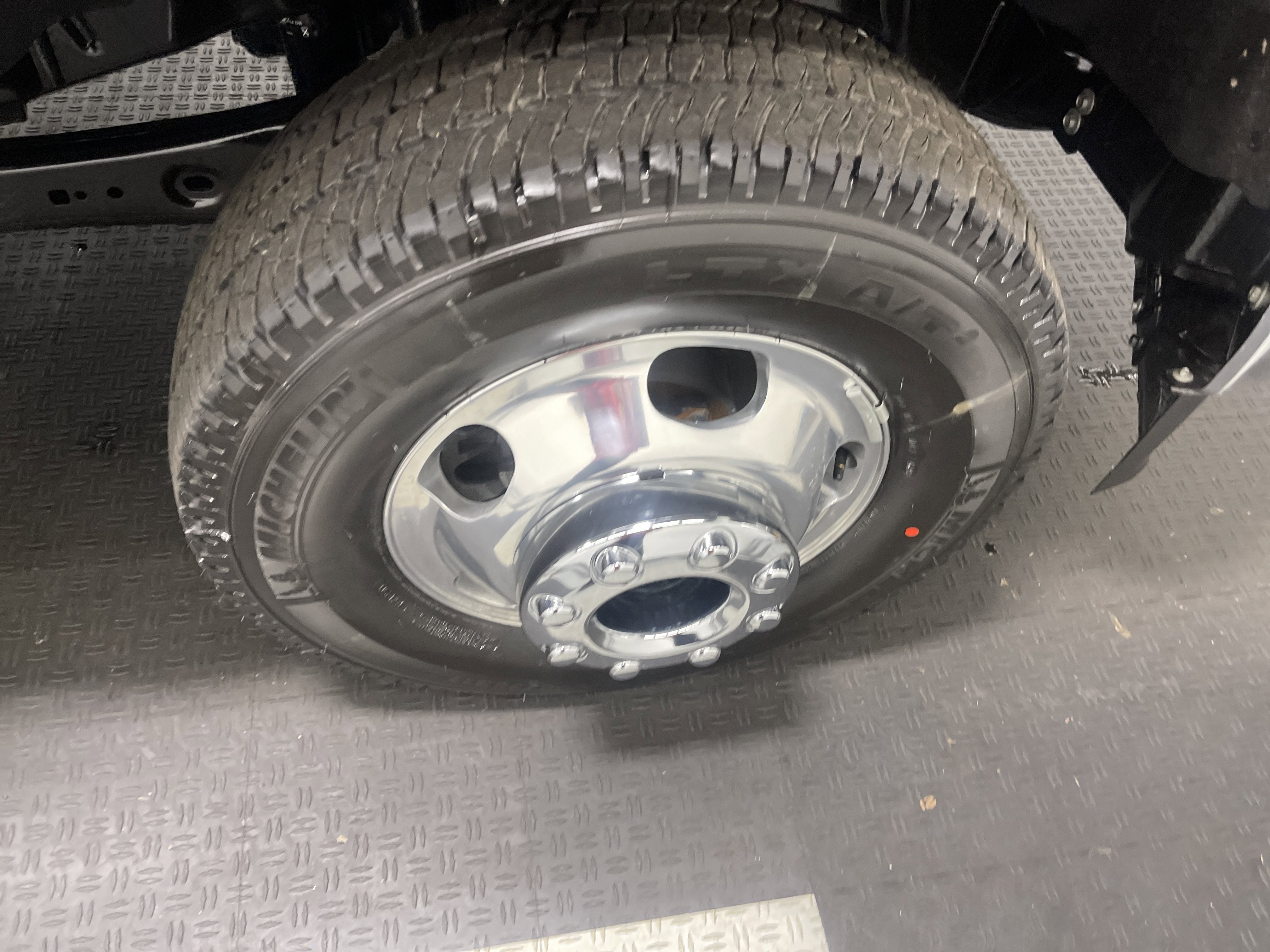 2026 Ford Super Duty F-350 DRW LARIAT