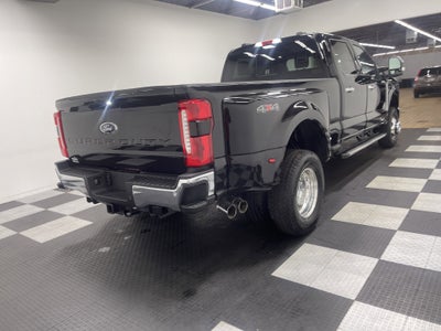 2026 Ford Super Duty F-350 DRW LARIAT