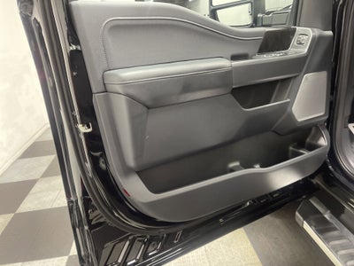 2026 Ford Super Duty F-350 DRW LARIAT