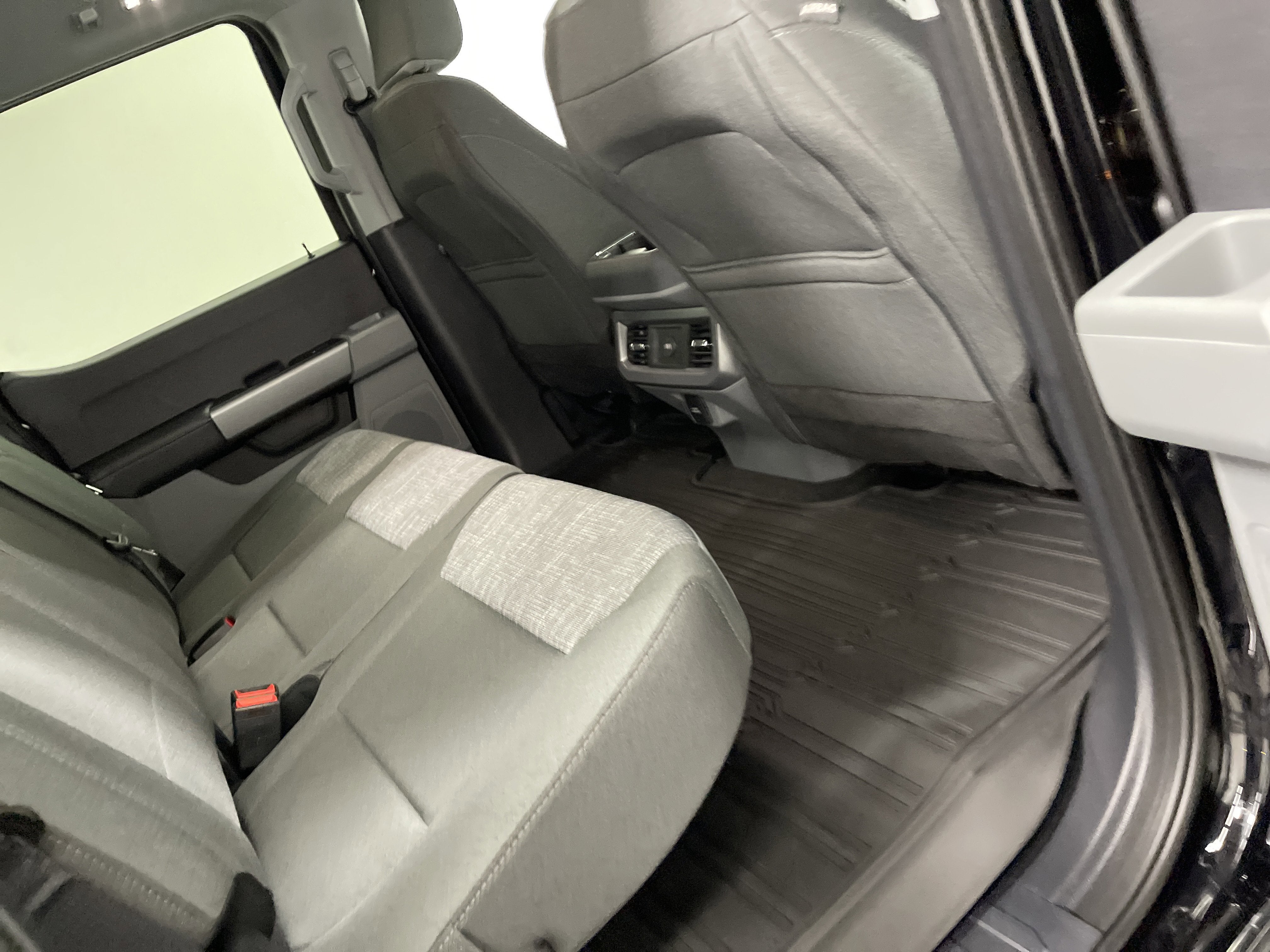 2026 Ford Super Duty F-350 DRW XLT