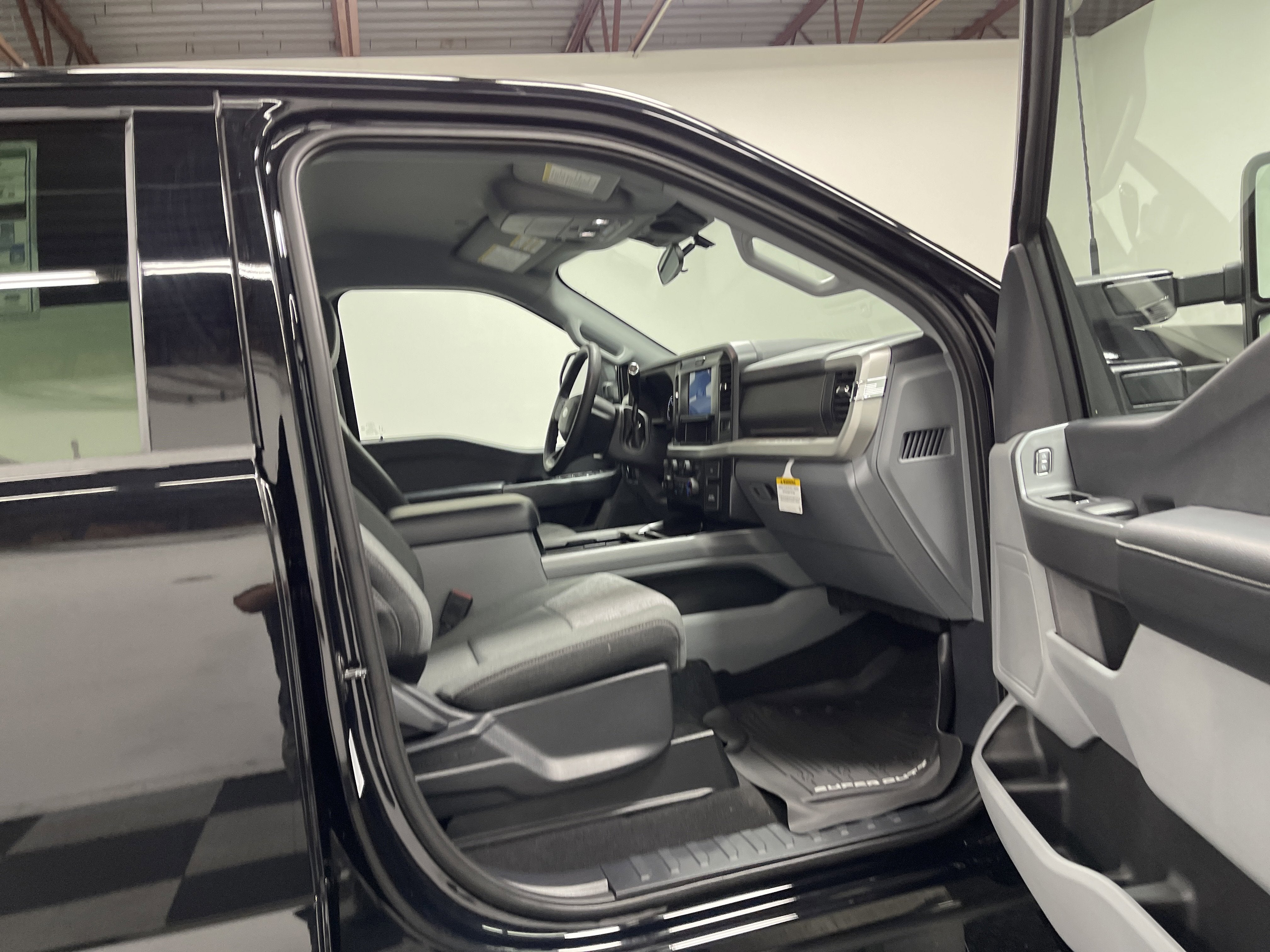 2026 Ford Super Duty F-350 DRW XLT