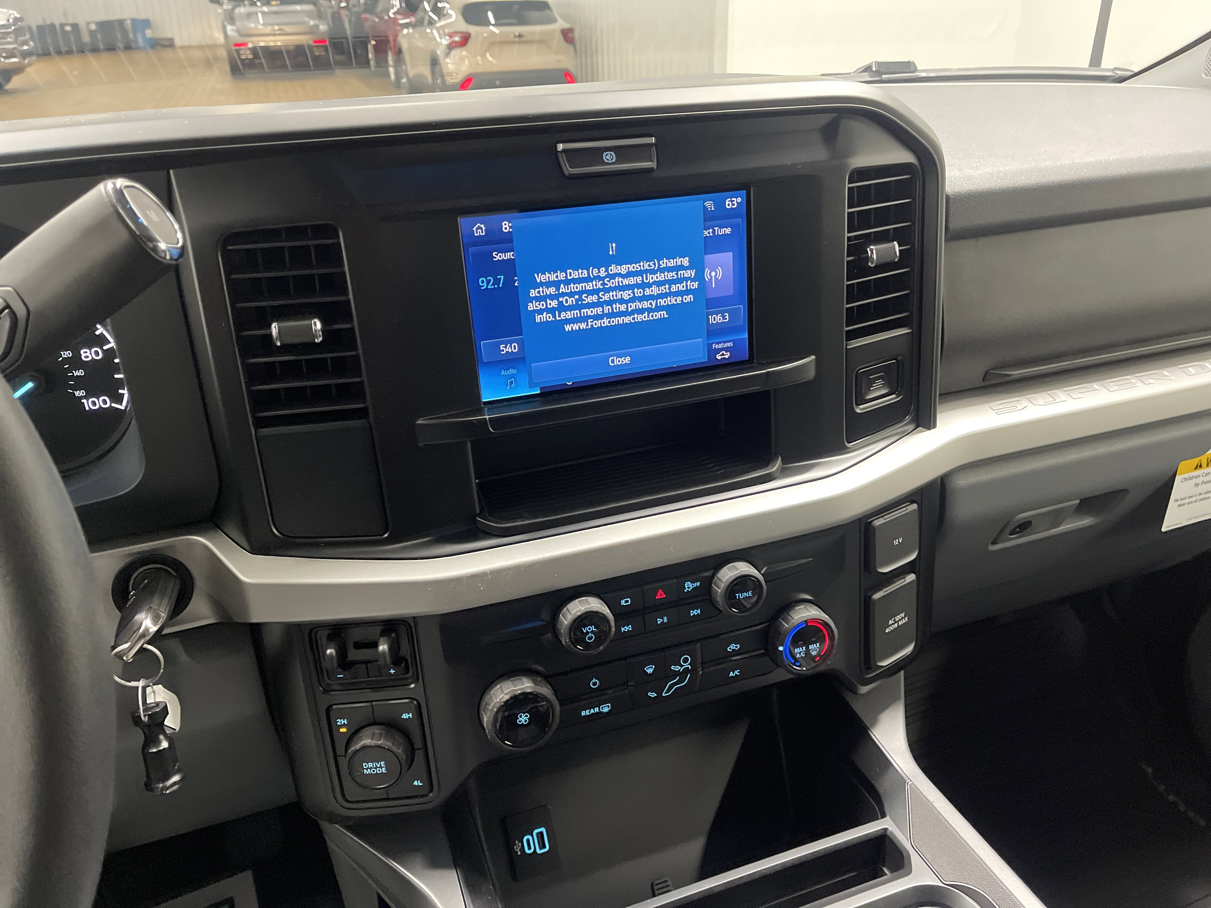 2026 Ford Super Duty F-350 DRW XLT