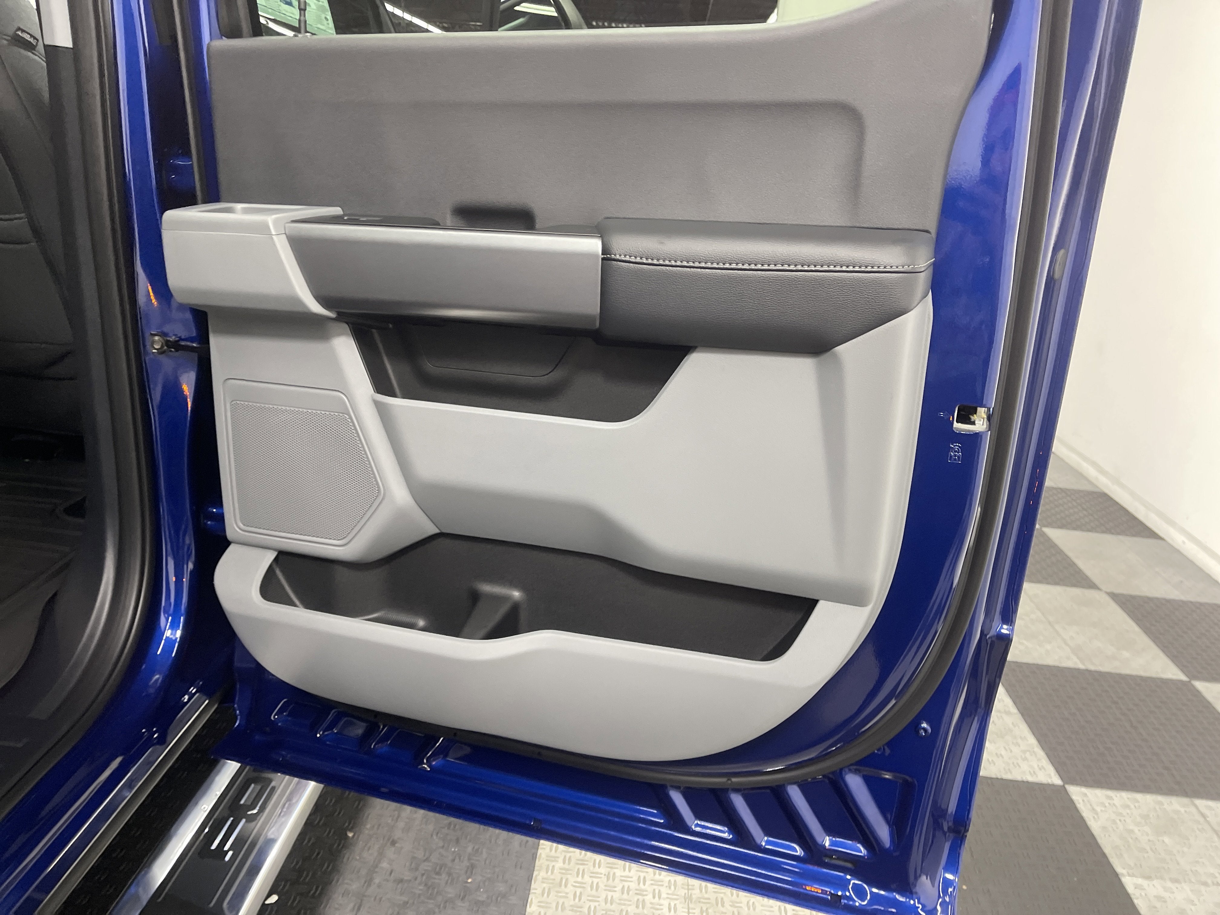 2026 Ford Super Duty F-350 DRW XLT