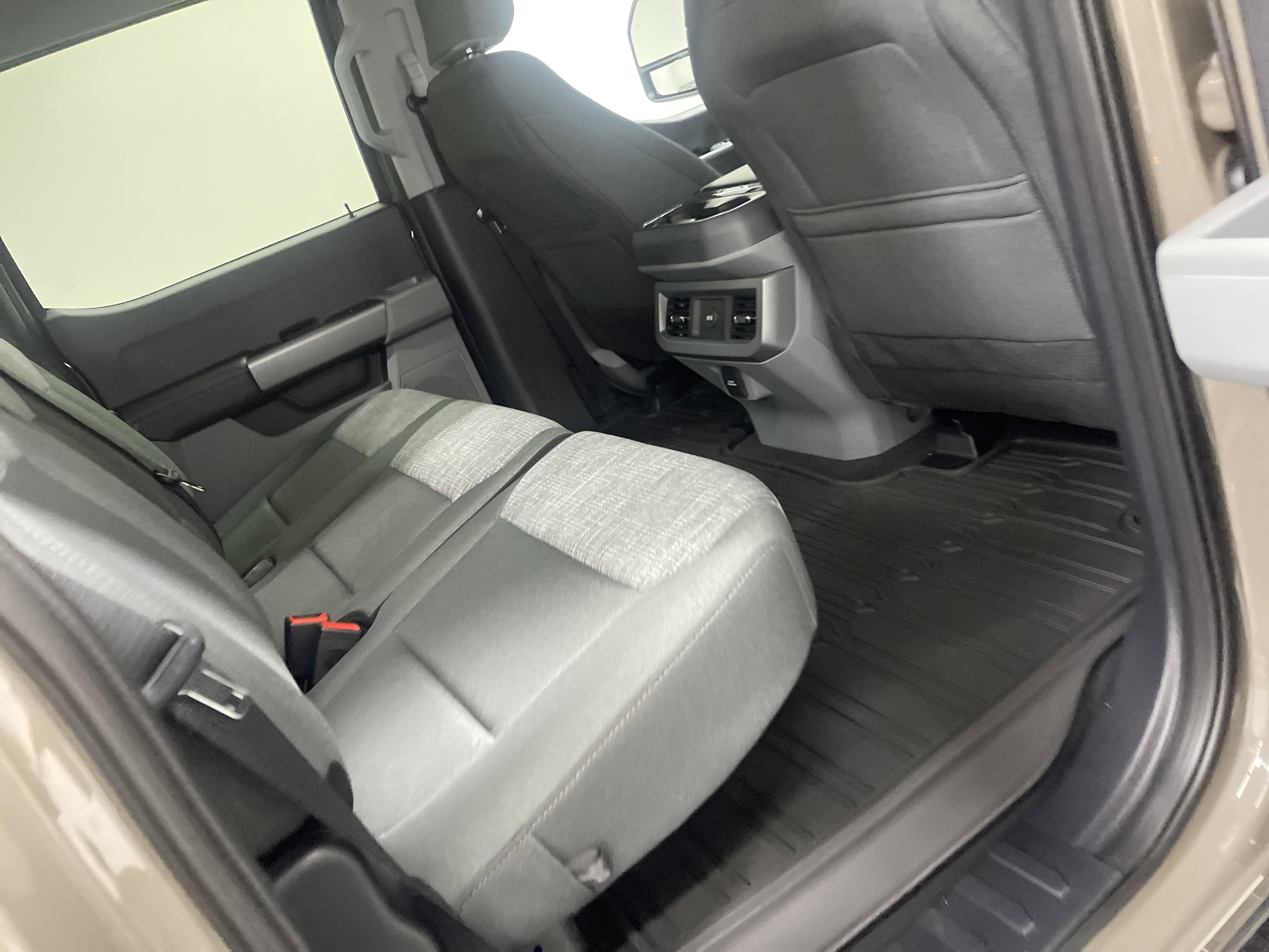 2026 Ford Super Duty F-350 DRW XLT