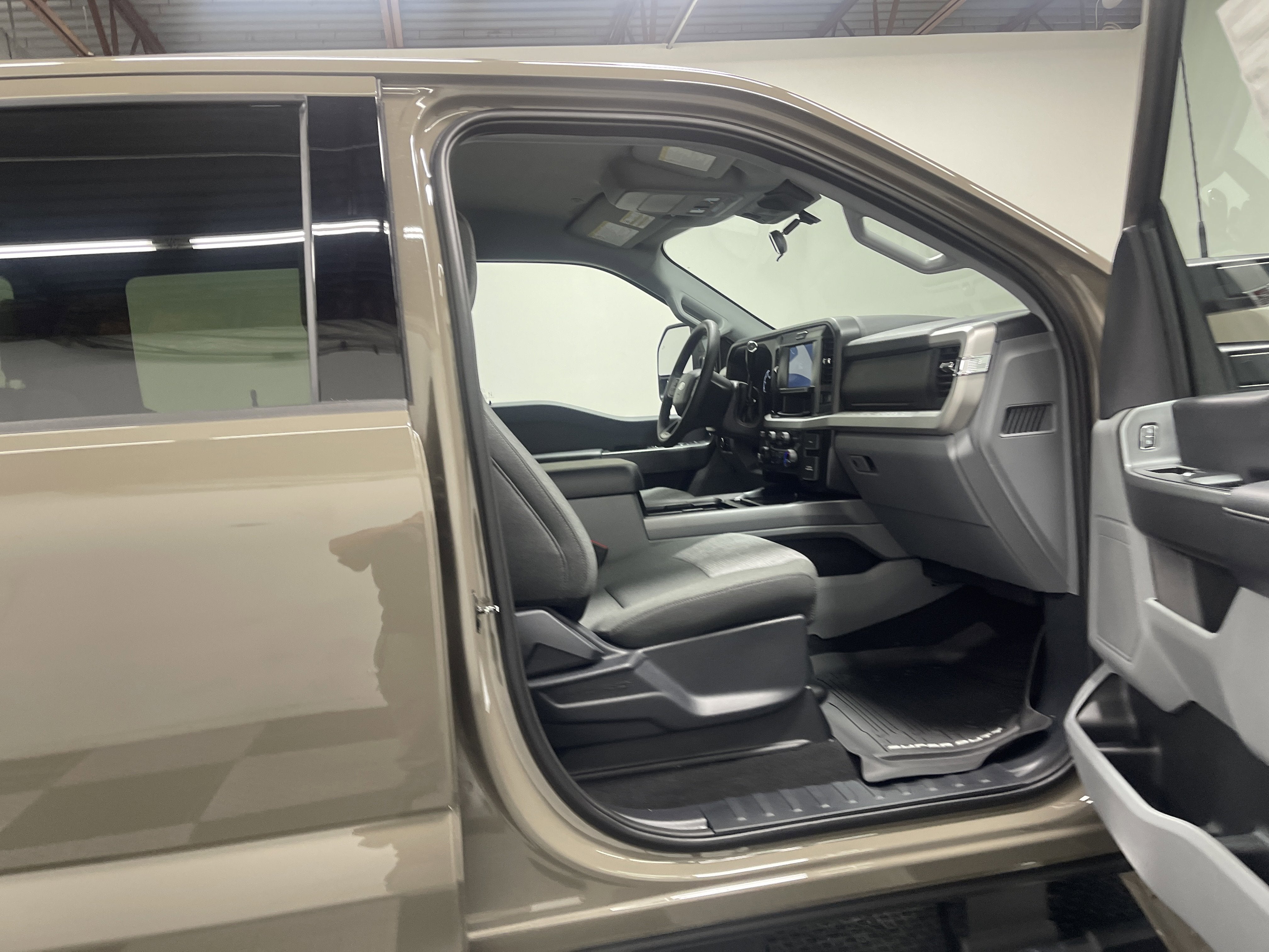 2026 Ford Super Duty F-350 DRW XLT