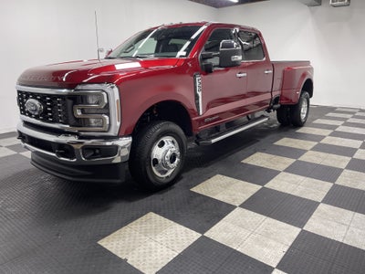 2026 Ford Super Duty F-350 DRW LARIAT