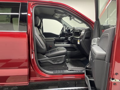 2026 Ford Super Duty F-350 DRW LARIAT