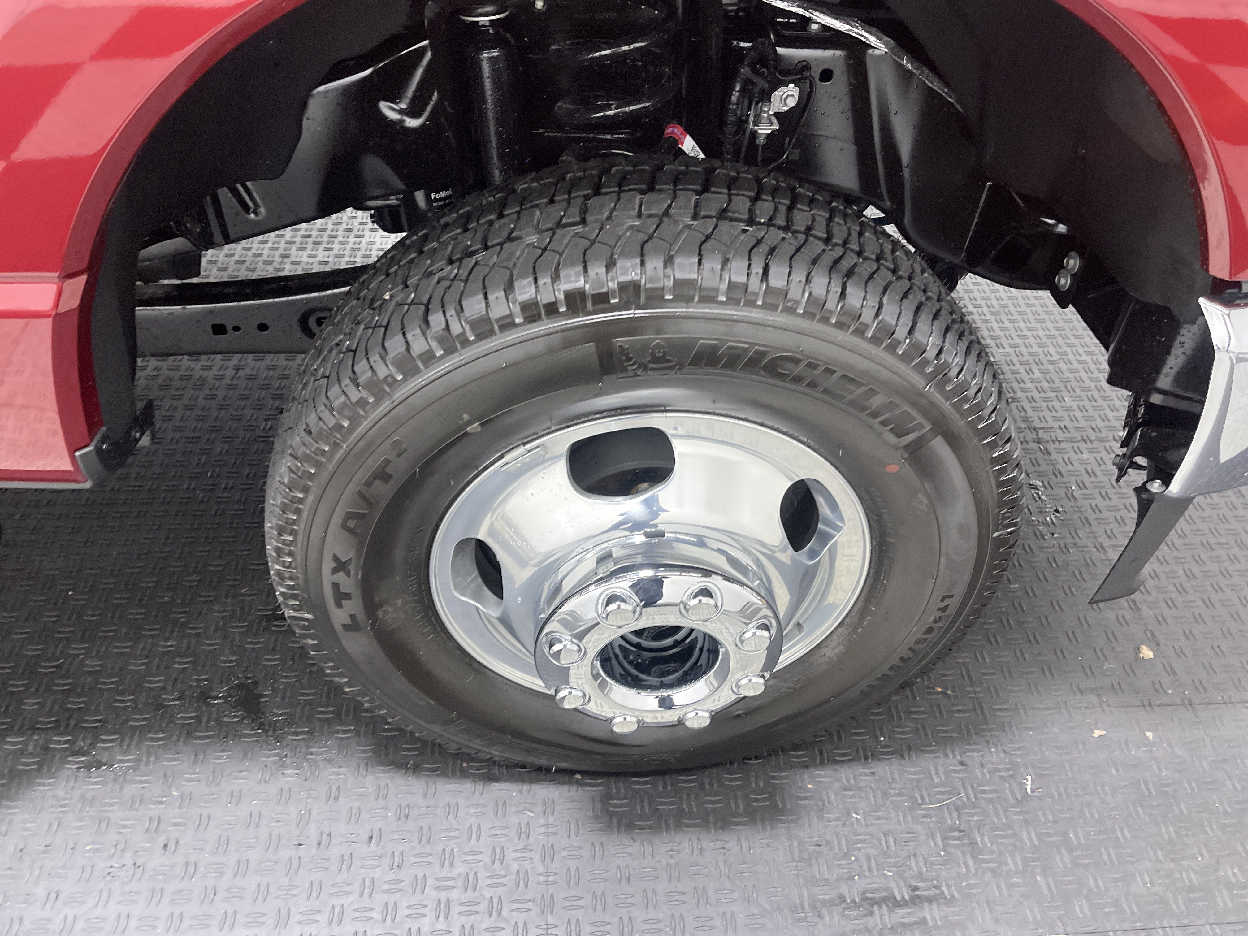 2026 Ford Super Duty F-350 DRW LARIAT