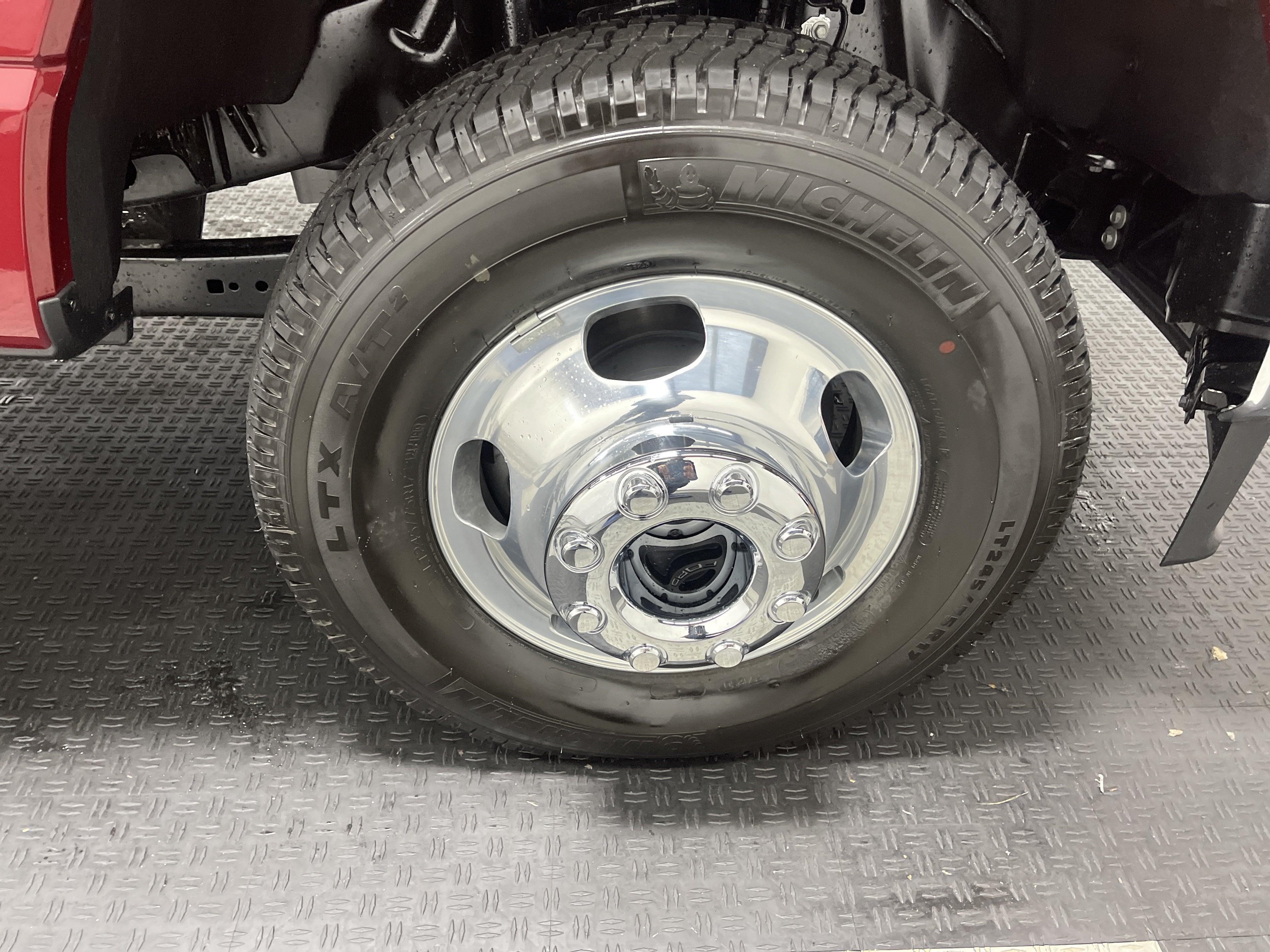 2026 Ford Super Duty F-350 DRW LARIAT