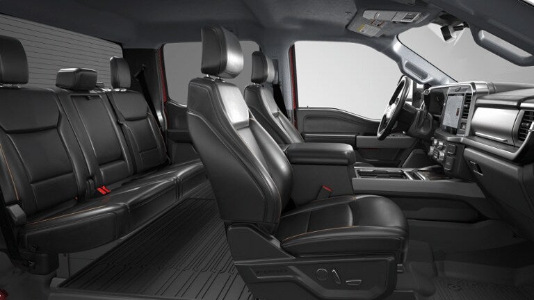 2026 Ford Super Duty F-350 DRW LARIAT