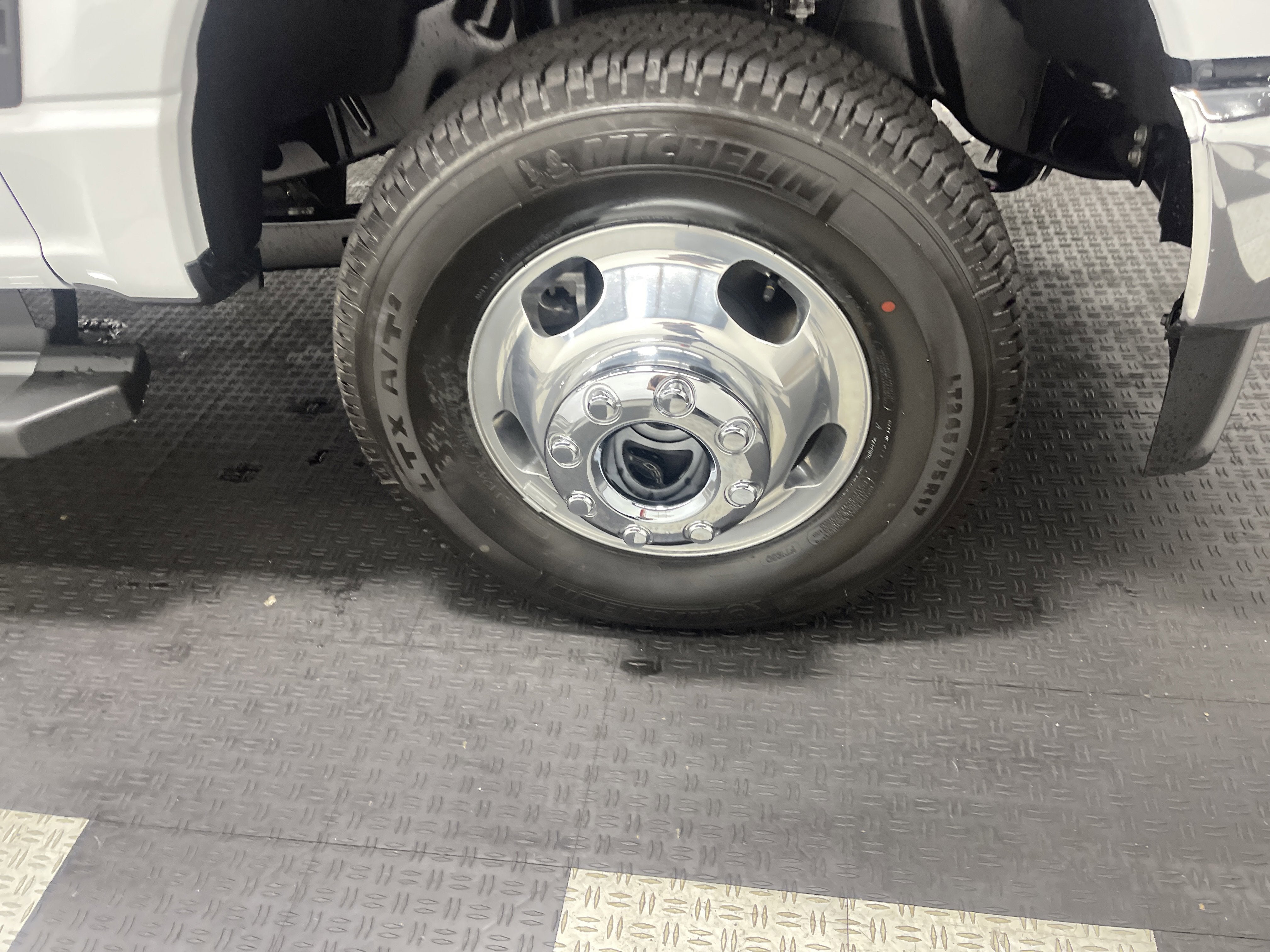 2026 Ford Super Duty F-350 DRW XLT