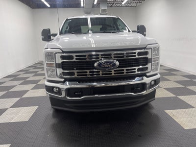 2026 Ford Super Duty F-350 DRW XLT