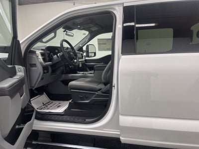 2026 Ford Super Duty F-350 DRW XLT