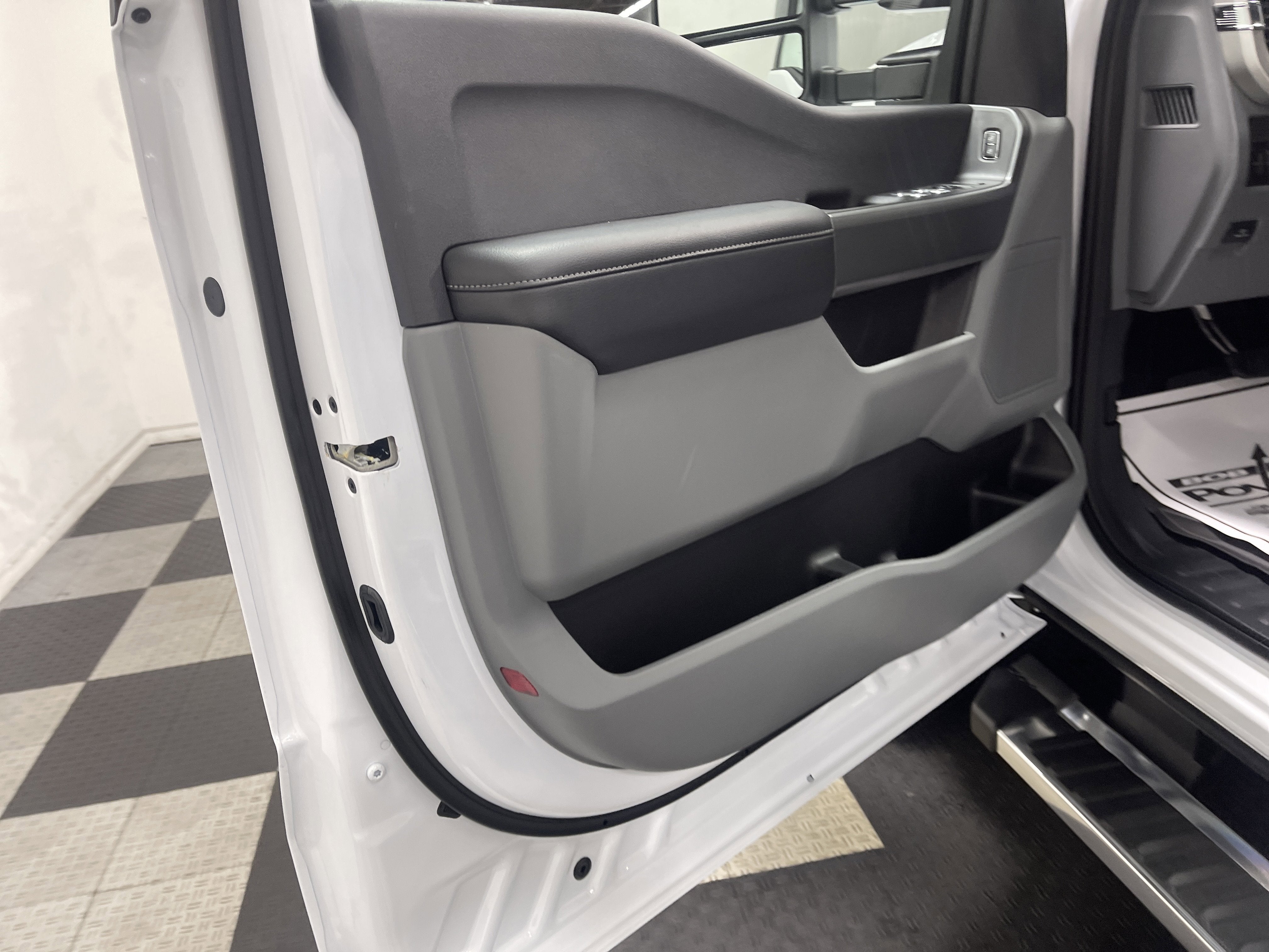 2026 Ford Super Duty F-350 DRW XLT