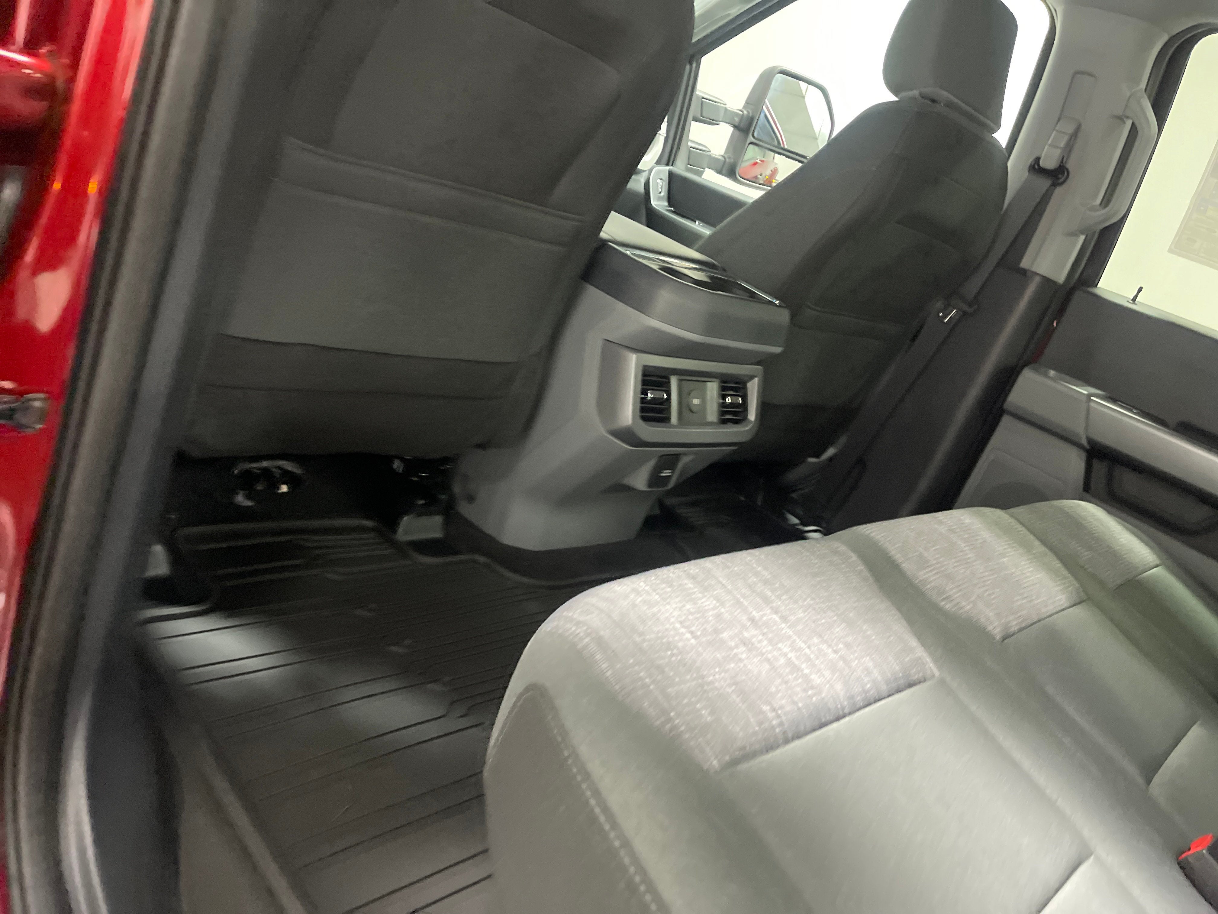 2026 Ford Super Duty F-350 DRW XLT