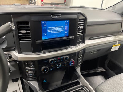 2026 Ford Super Duty F-350 DRW XLT