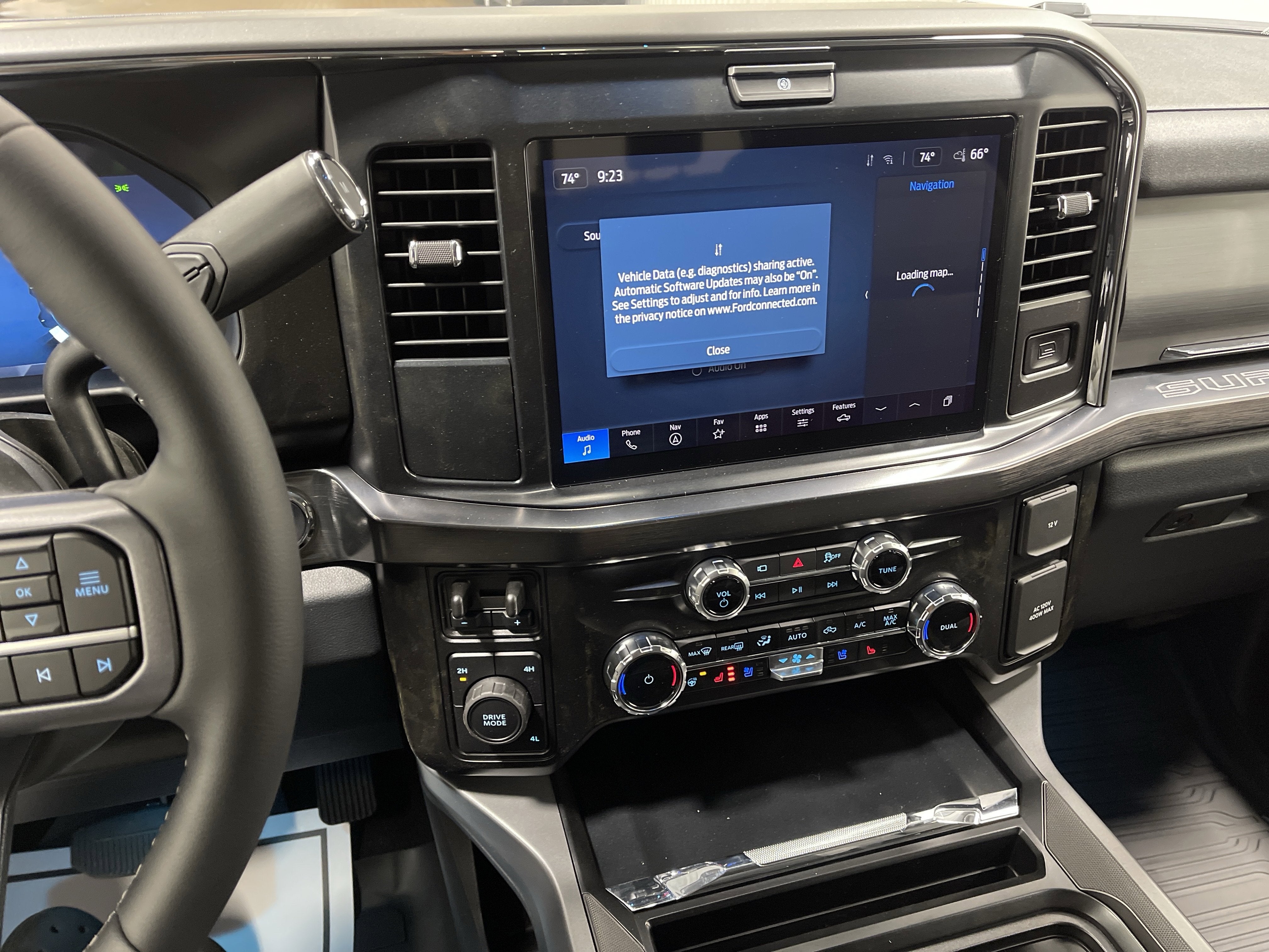 2026 Ford Super Duty F-350 DRW LARIAT