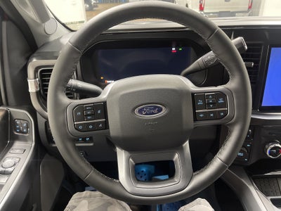 2026 Ford Super Duty F-350 DRW LARIAT