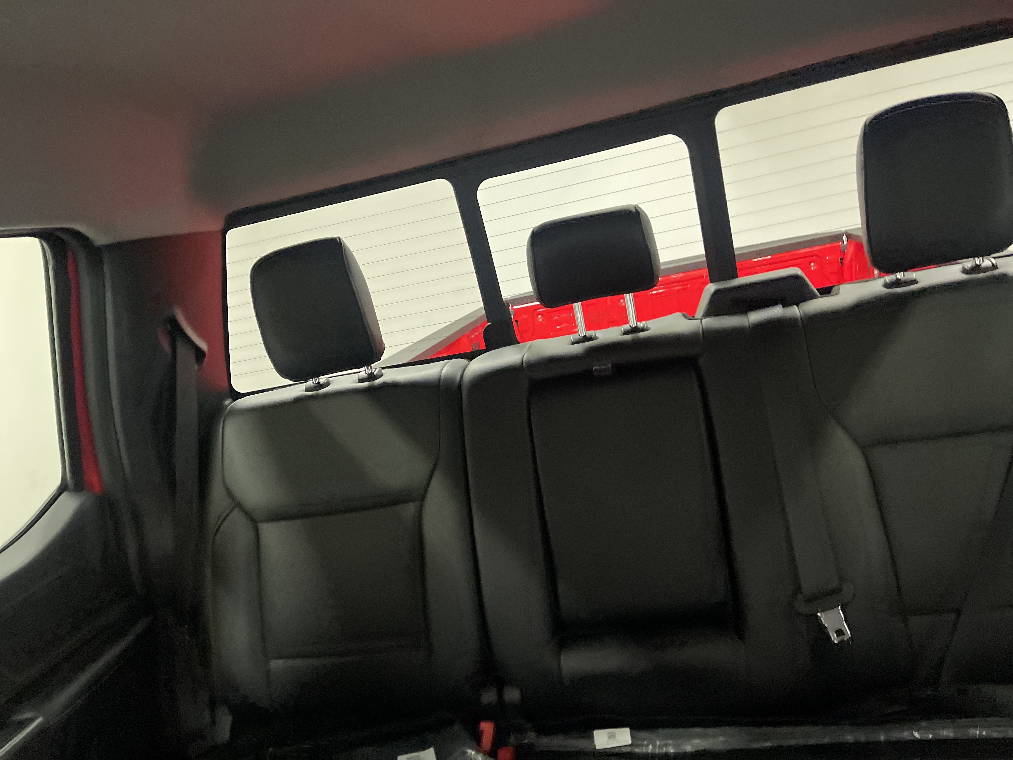 2026 Ford Super Duty F-350 DRW LARIAT