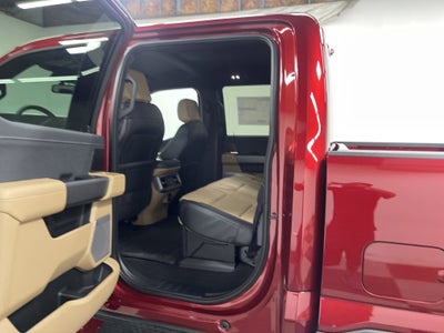 2026 Ford Super Duty F-350 DRW LARIAT