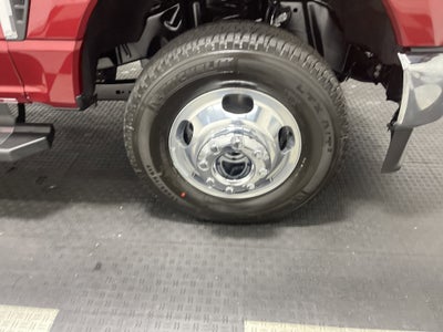 2026 Ford Super Duty F-350 DRW LARIAT