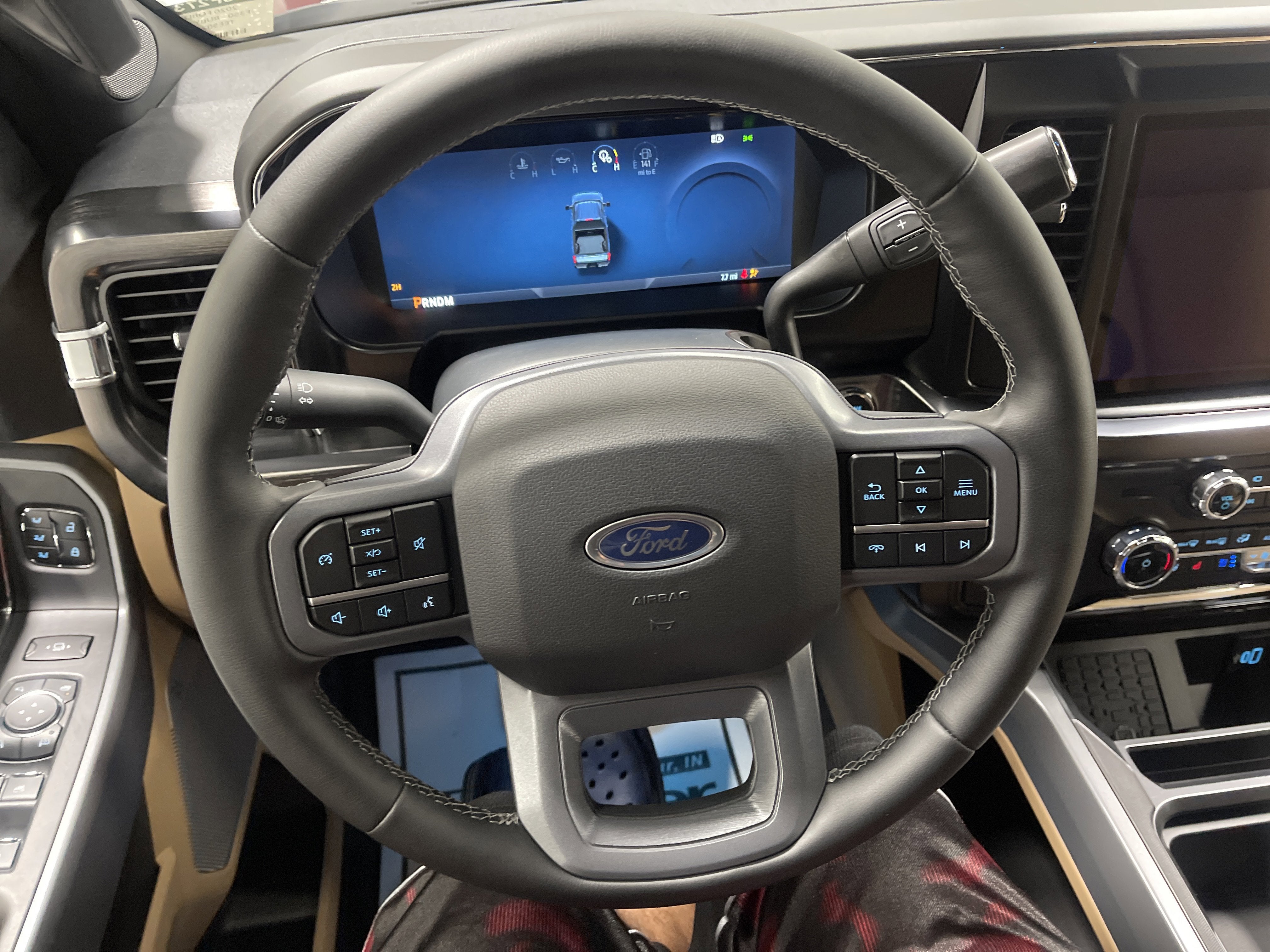 2026 Ford Super Duty F-350 DRW LARIAT